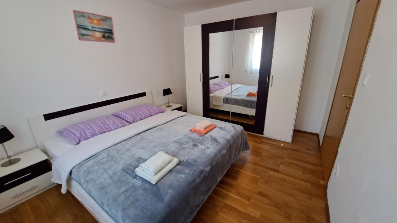 Cozy Apartments Baska Exterior photo