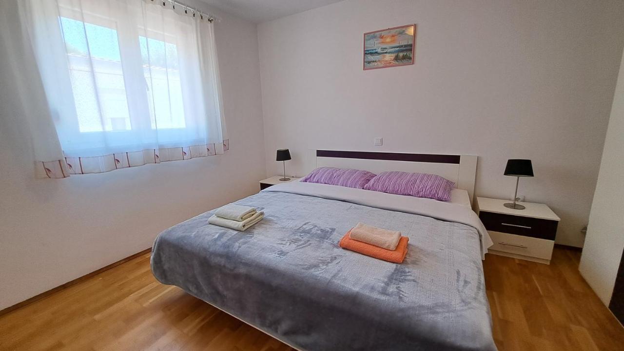 Cozy Apartments Baska Exterior photo