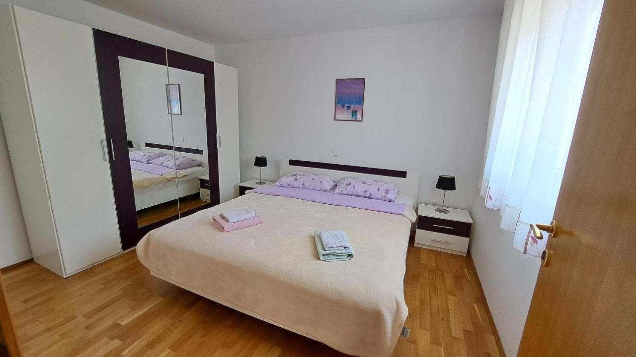 Cozy Apartments Baska Exterior photo