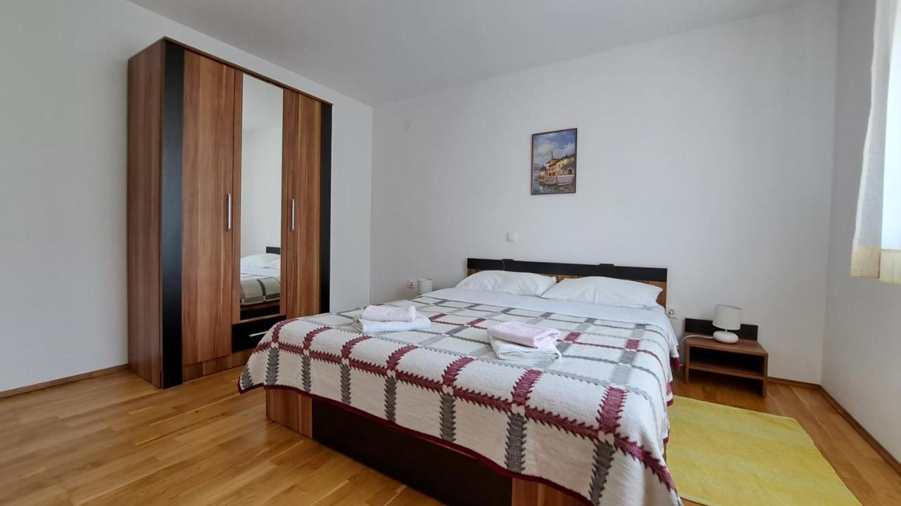 Cozy Apartments Baska Exterior photo