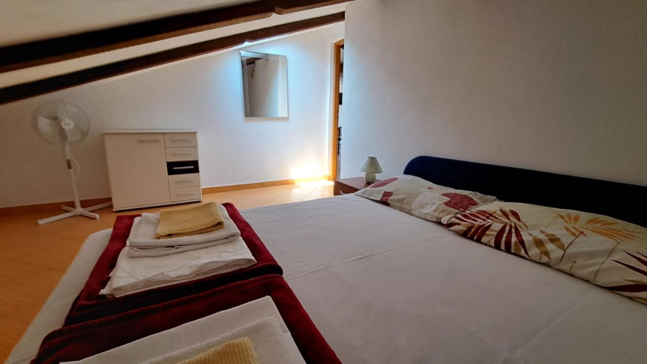 Cozy Apartments Baska Exterior photo