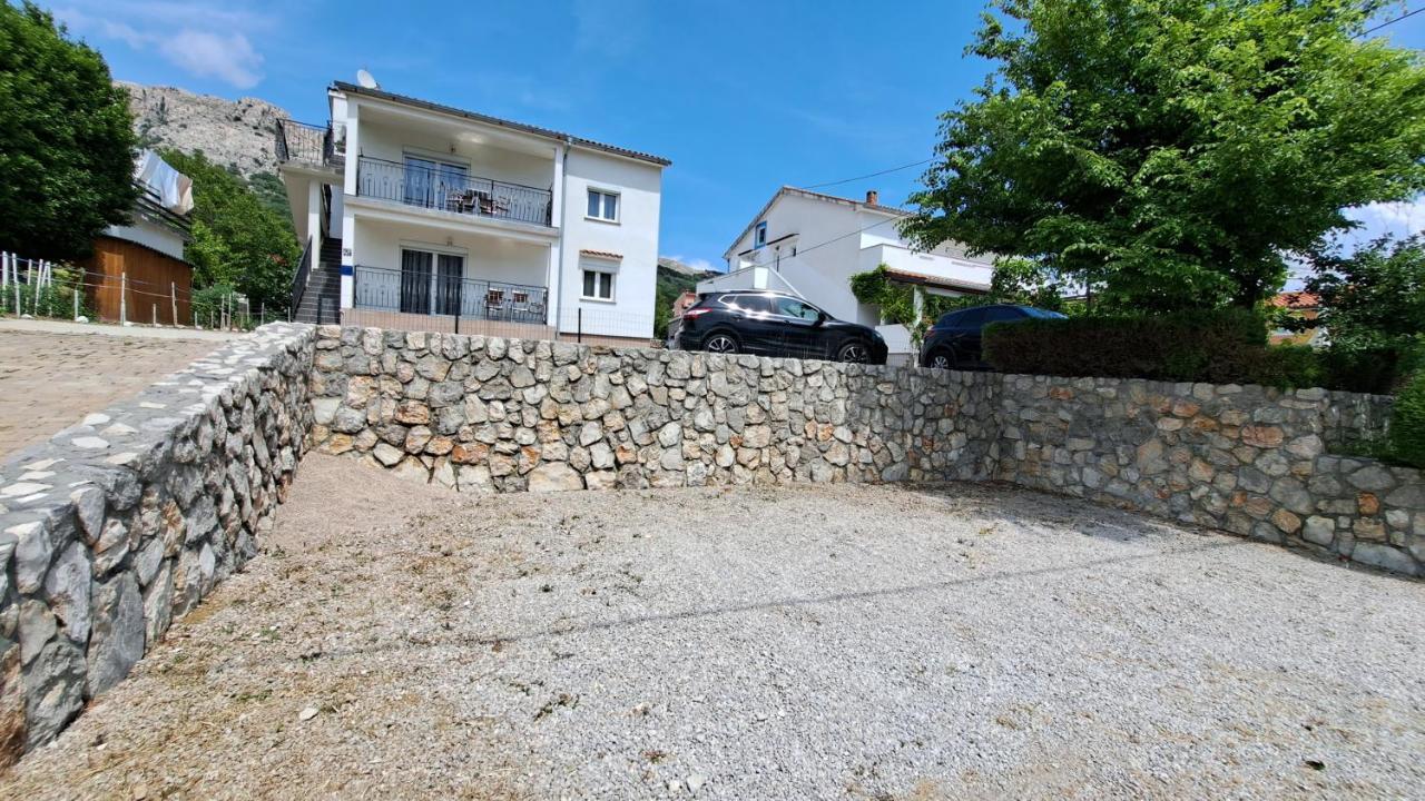Cozy Apartments Baska Exterior photo